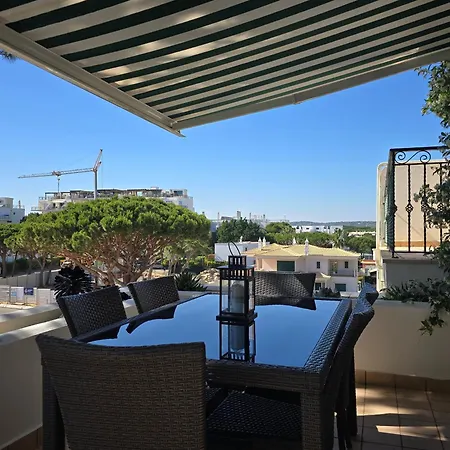 Falesia Townhouse - Walk To - Pool - Garage Semesterbostad Albufeira