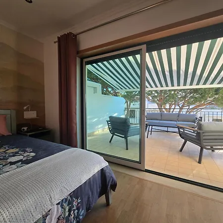 Semesterbostad Falesia Townhouse - Walk To - Pool - Garage *